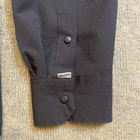 Marmot Shirt Mens Medium Gray Snap Front Long Sleeve Hiking Outdoor Performance - Picture 3 of 10